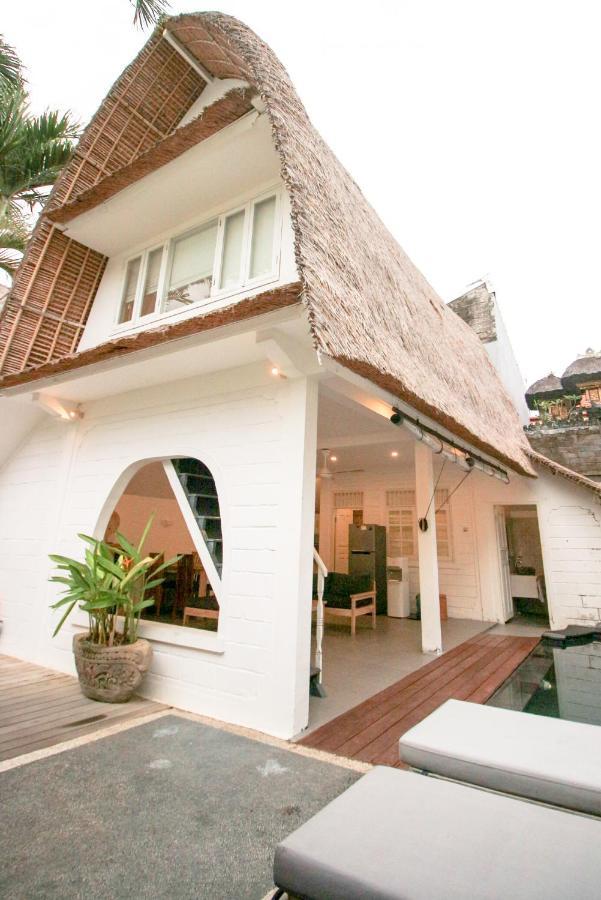 Villa Olivia 세미냑 객실 사진